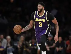 开云登录入口-库里第四节连续投进4个三分球